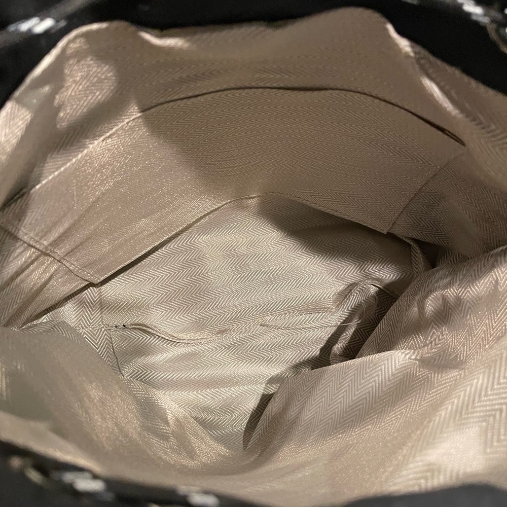 The Mini Bucket Bag - Picture 6 of 9